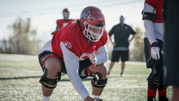 Senior Orlando Umana returns as a starter at center to anchor the offensive line for the 2020 college football season.